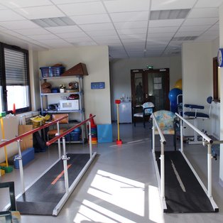 Hôpital Delaroche Salle de rééducation