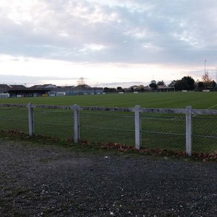 Terrain A de football (avec vestiaires) CSVM